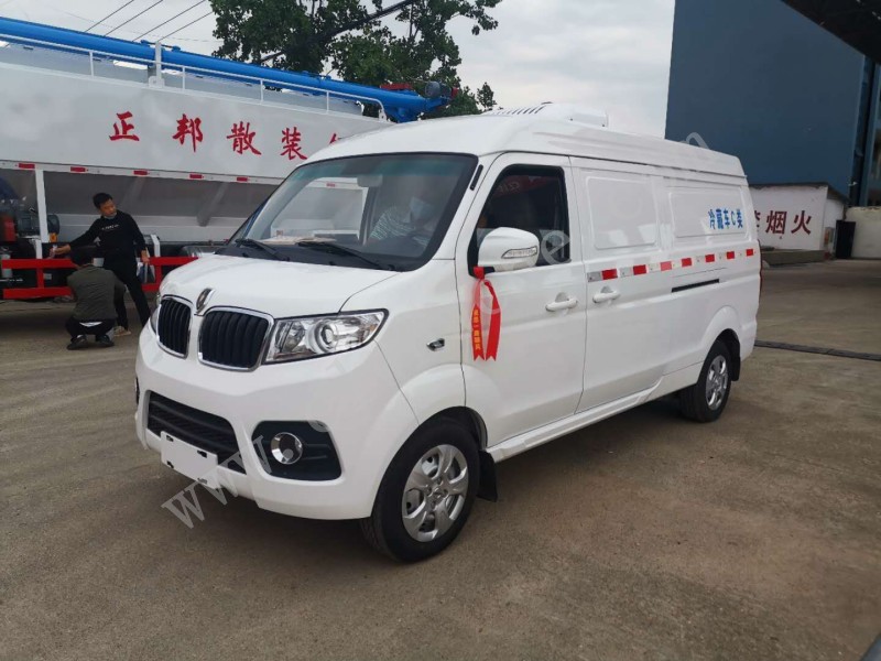 ?金杯小海獅X30疫苗冷藏車（容積：3，1.8立方）